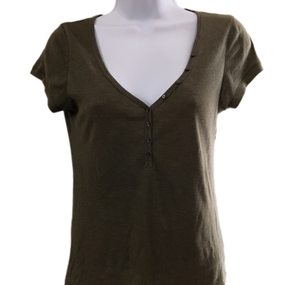 Olive V-Neck Buttoned Women's Top - Picture 1 of 2